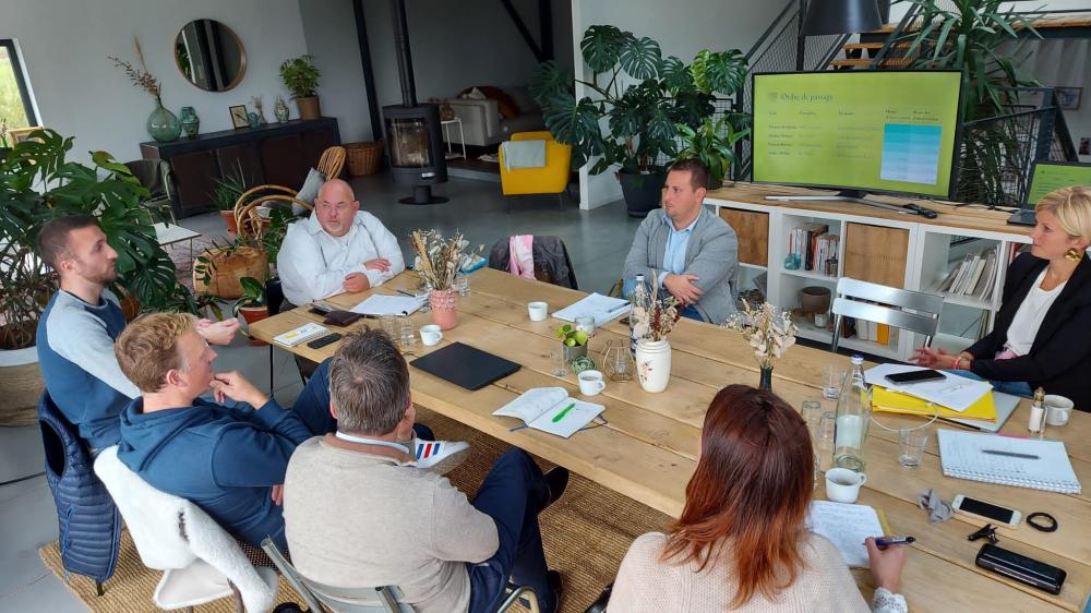 IMG-20221005-atch-rb